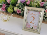 Buscas un diseño floral específico alineado al tema de tu evento?  Necesitas un tipo de flor, color o tamaño en particular? Ya sea que requieras la ambientación completa de tu evento o solo 1 arreglo floral, lo haremos para ti!    Contáctanos y nuestros planners de eventos te harán las mejores recomendaciones para transformar tu evento Entregas express, diseños originales y personalizados Presupuestos GRATIS!